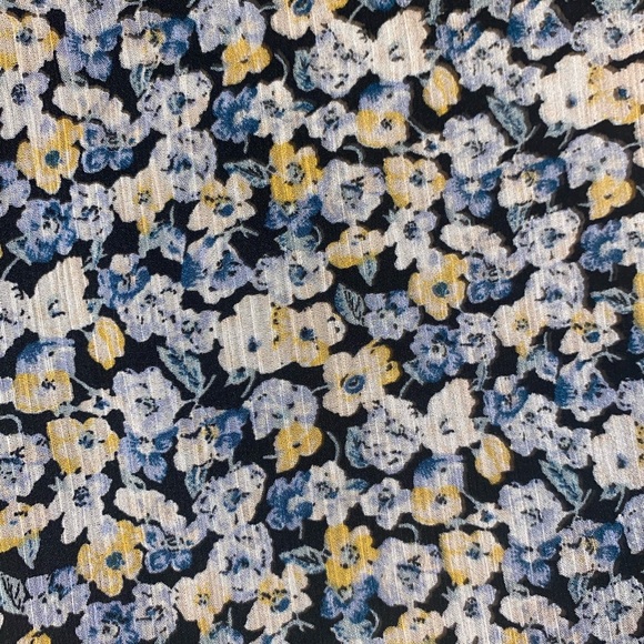 Abercrombie Floral Dress 🌼 - Picture 2 of 5